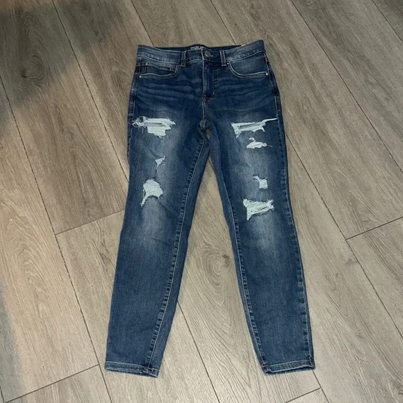 Maurice’s Blue Distressed Women's Jeans size 8 - Picture 1 of 7